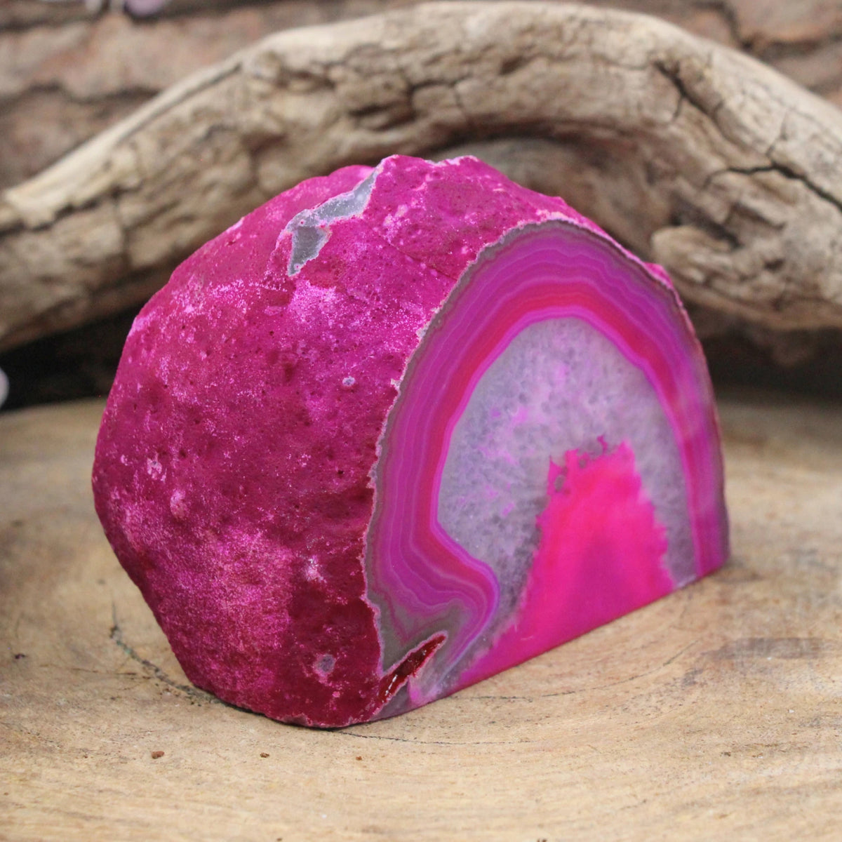 Agat ändstycke, rosa färgad, polerad, nr 20 (740 g)
