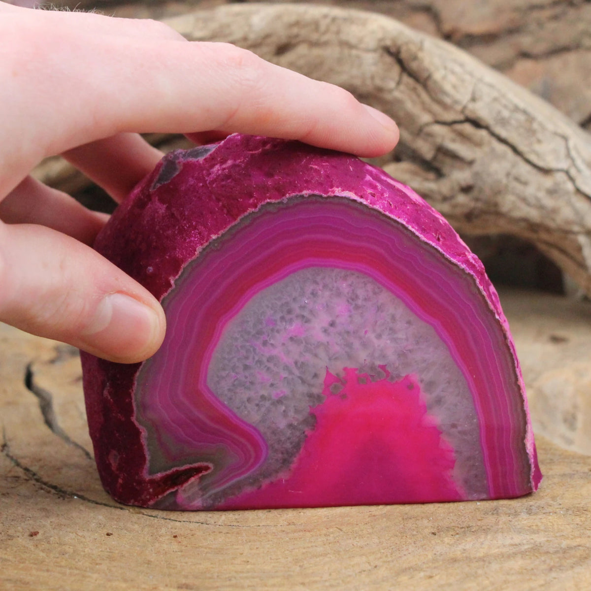 Agat ändstycke, rosa färgad, polerad, nr 20 (740 g)