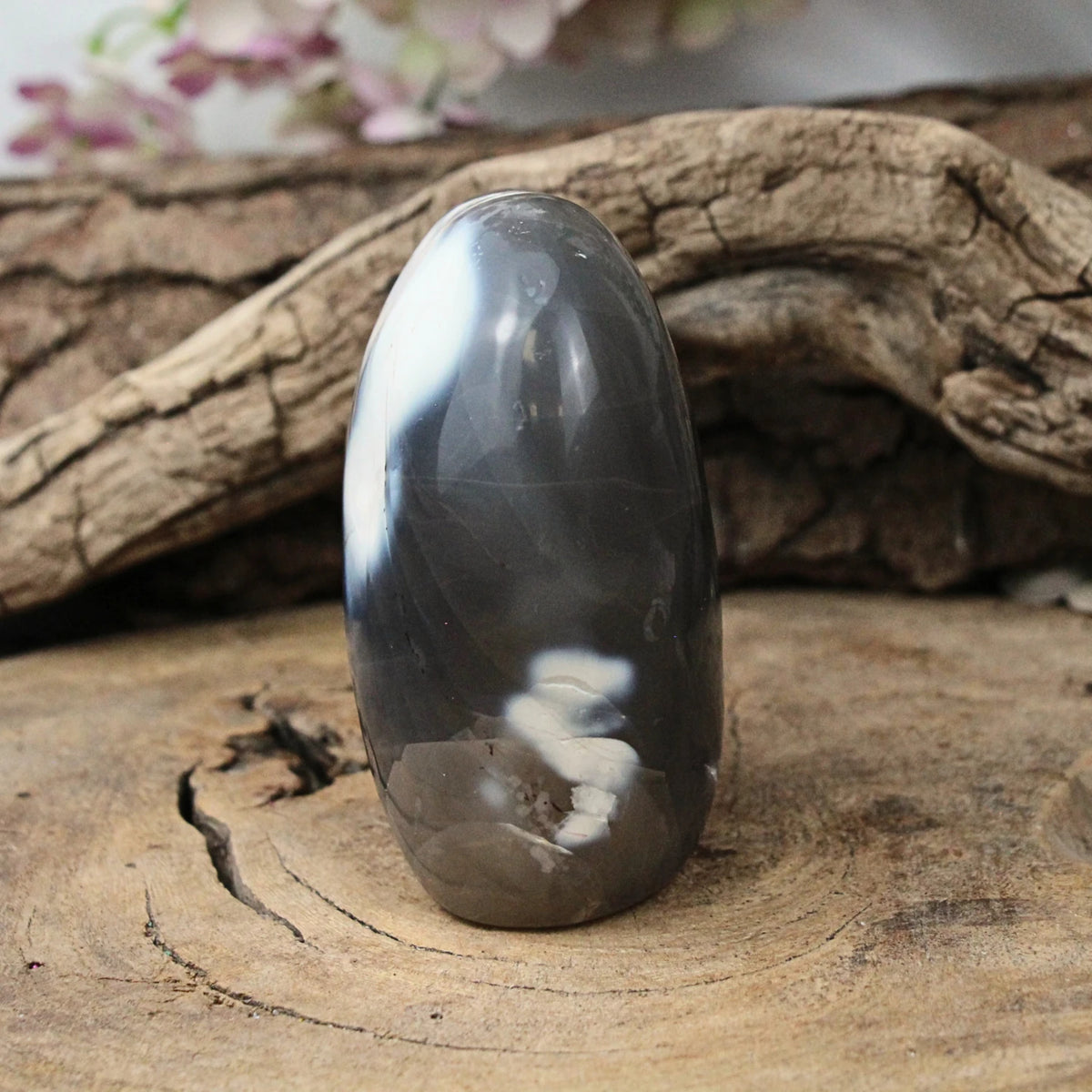 Agat orka skulptur, 9,6 x 5 x 7,5 cm, 0,6 kg, nr 19
