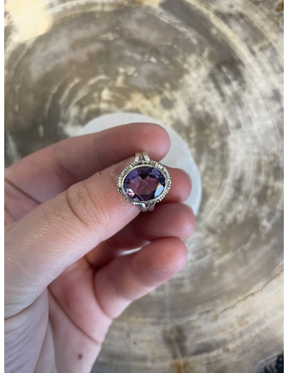 Ametist ring i 925 silver, oval fasettslipad, storlek 17