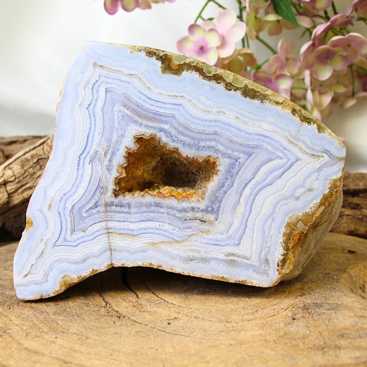 Blue lace kalcedon, delvis polerad, 15,5 cm, nr 01