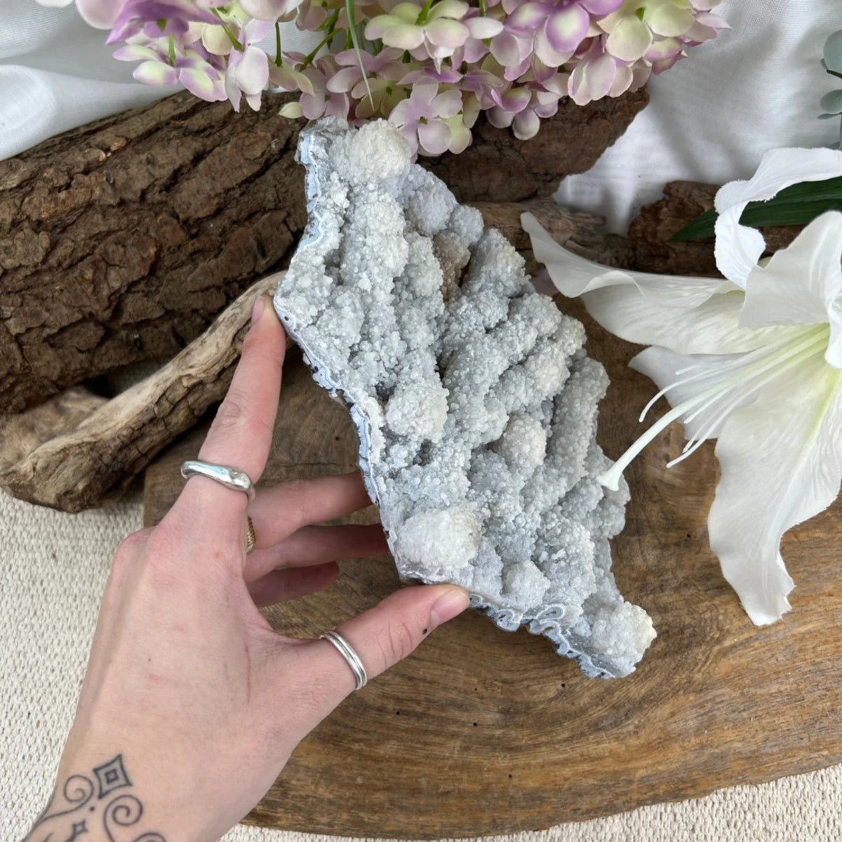 Kalcedon stalaktit, lavendel, 25,5 cm, 1,13 kg, nr 02