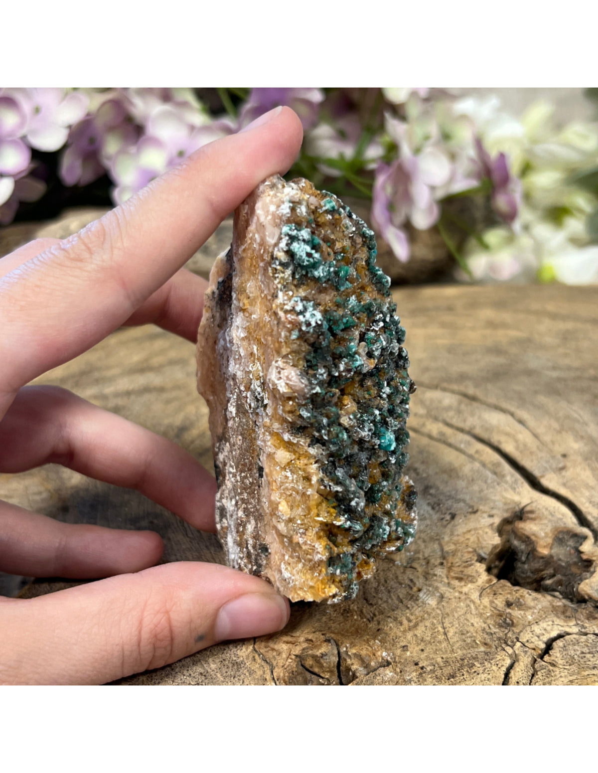 Dolomit med malakit och selenit, mineralprov, 8,5 cm, nr 05
