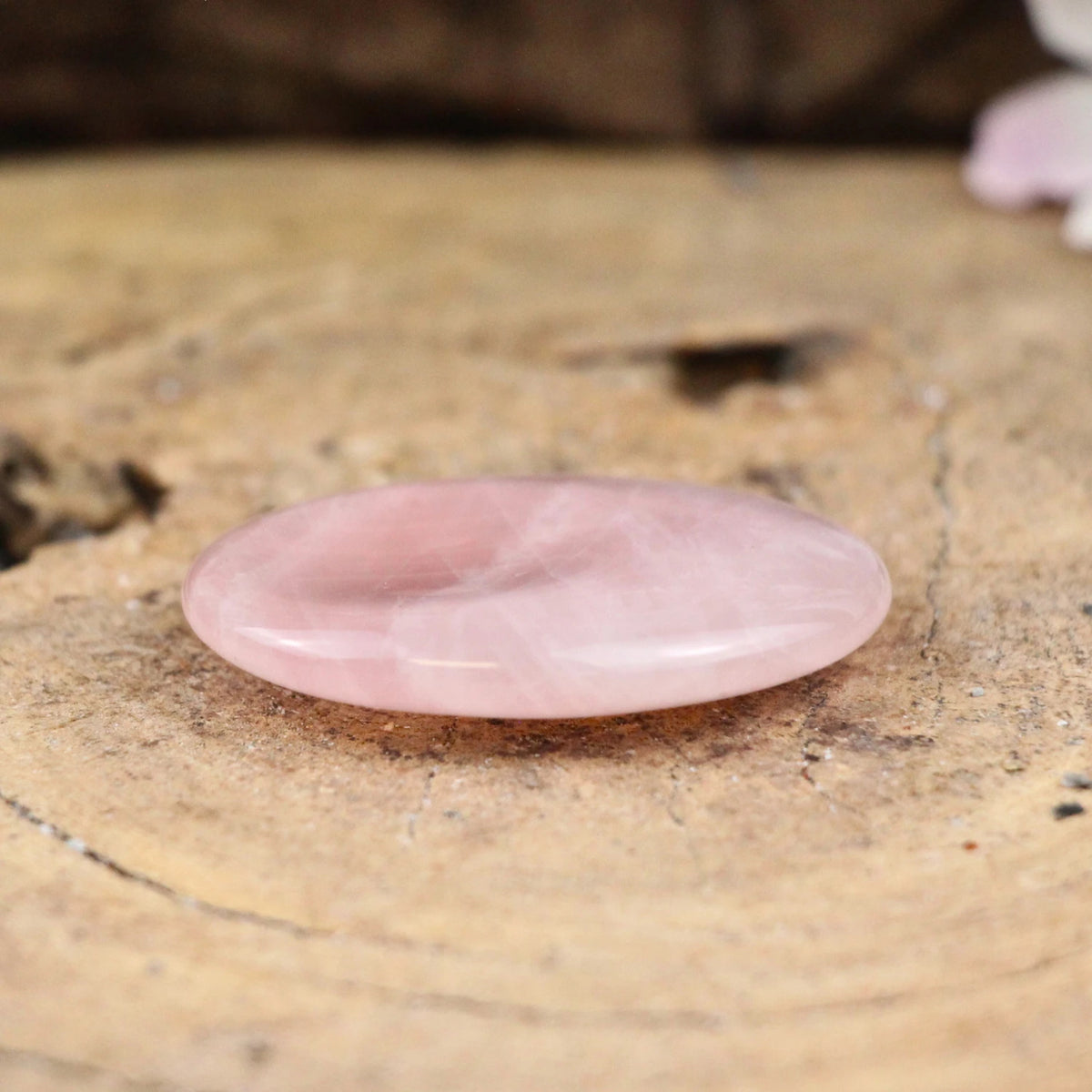 Rosenkvarts tumsten, liten, polerad, ca 4,5 cm