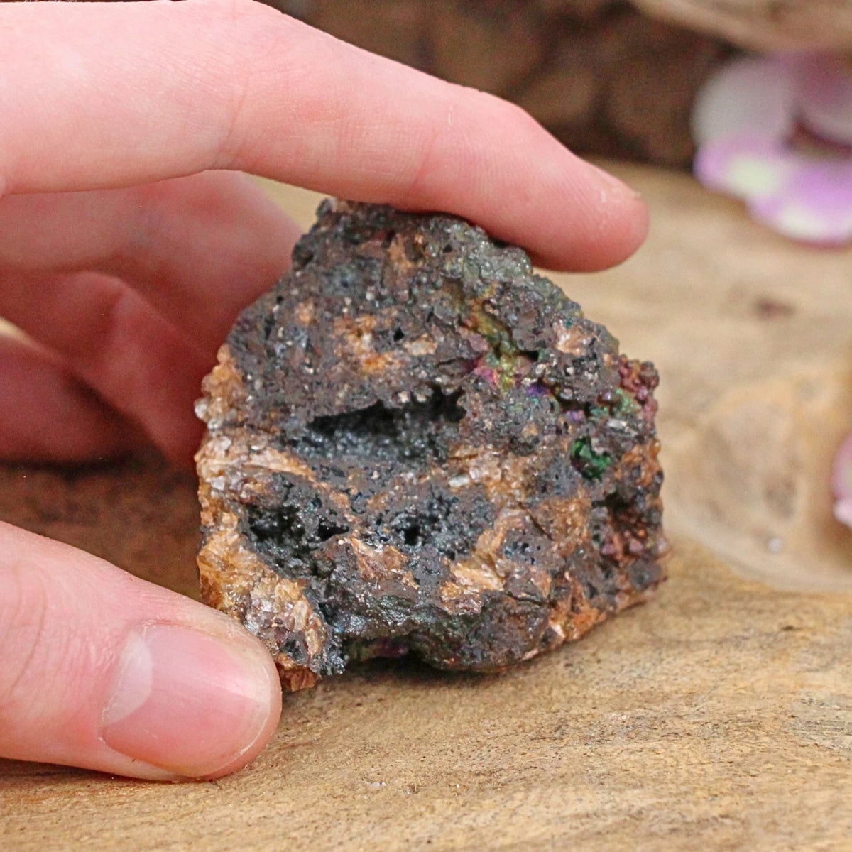 Goethit mineral, rå, från Spanien, nr 03 (90 g)
