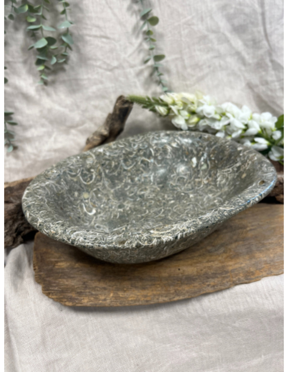 Ormjaspis skål, handslipad, 29 cm, 2,7 kg