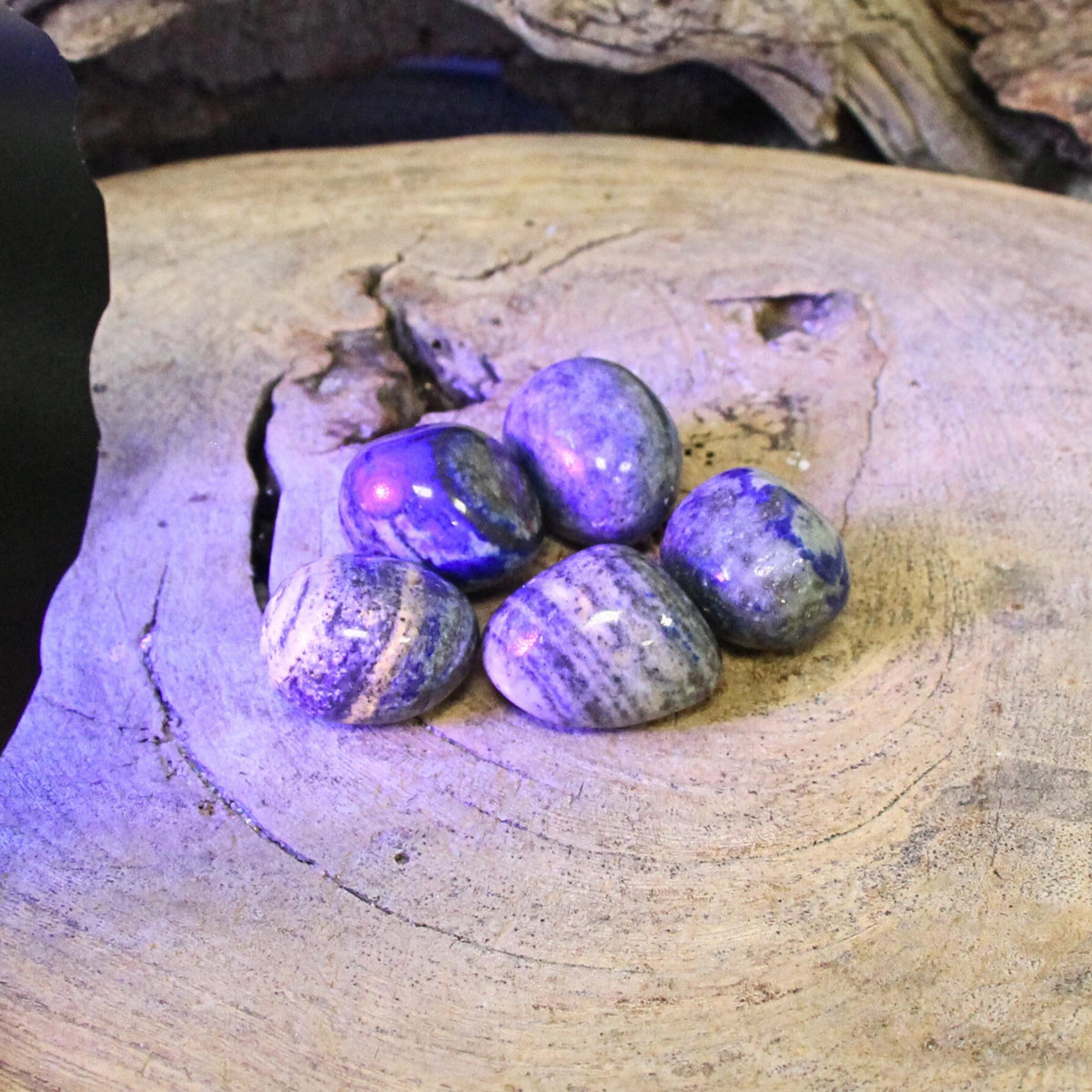 Lapis lazuli trumlade stenar, 50 g