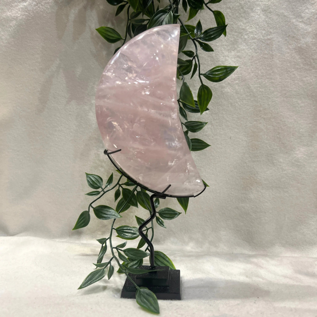 Rosenkvarts måne, polerad, 15 cm, nr 5