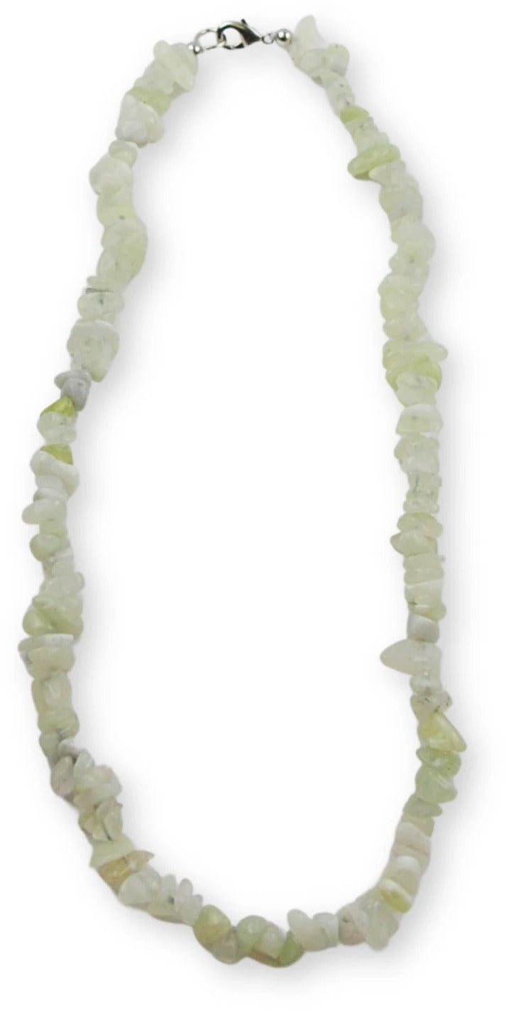 Serpentin halsband med splitstenar, grön, 5 till 10 mm