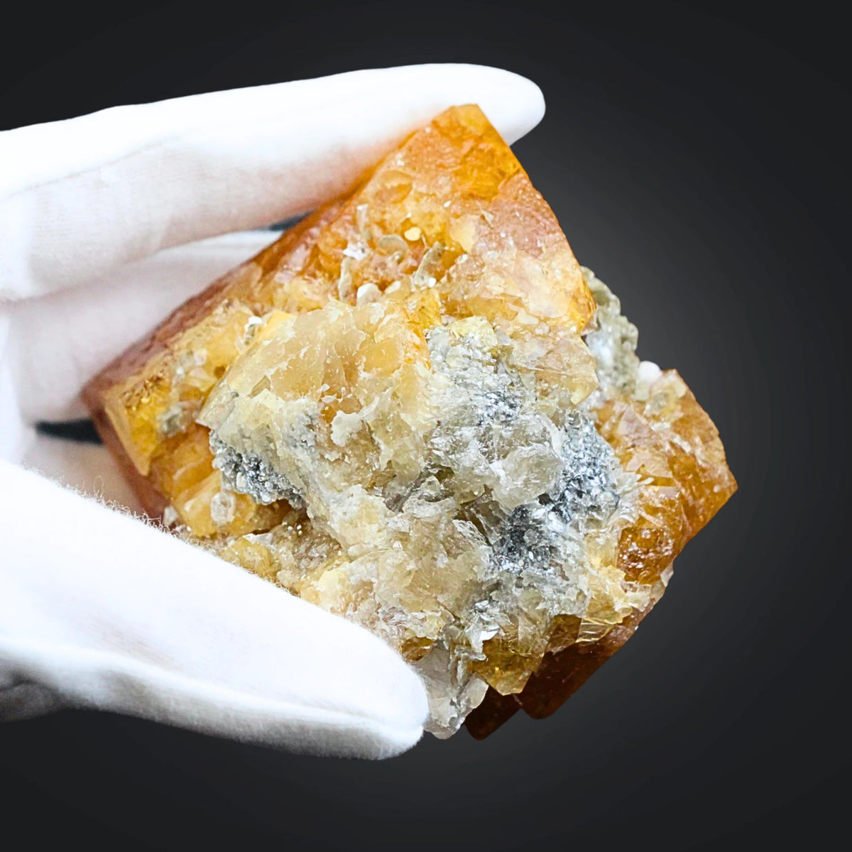 Scheelit på muskovit, rå, 9 x 7,5 x 7 cm, 748 g, nr 5