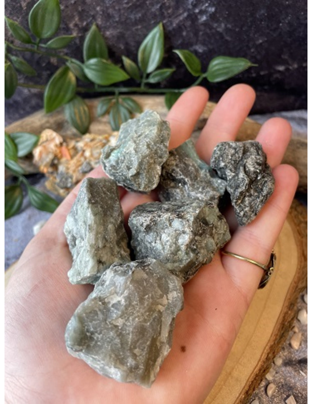 Smaragd råa bitar, mineralkvalitet, 3 till 6 cm, 250 g