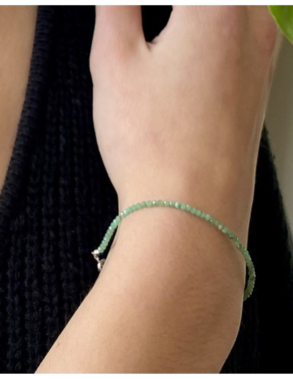 Smaragd halsband med fasettslipade stenar, 44 cm