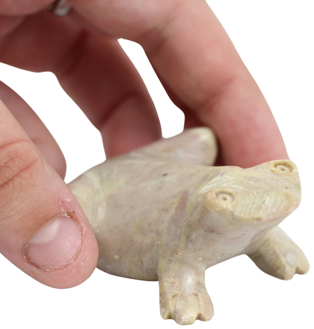 Täljsten figur, grön groda, 7 cm