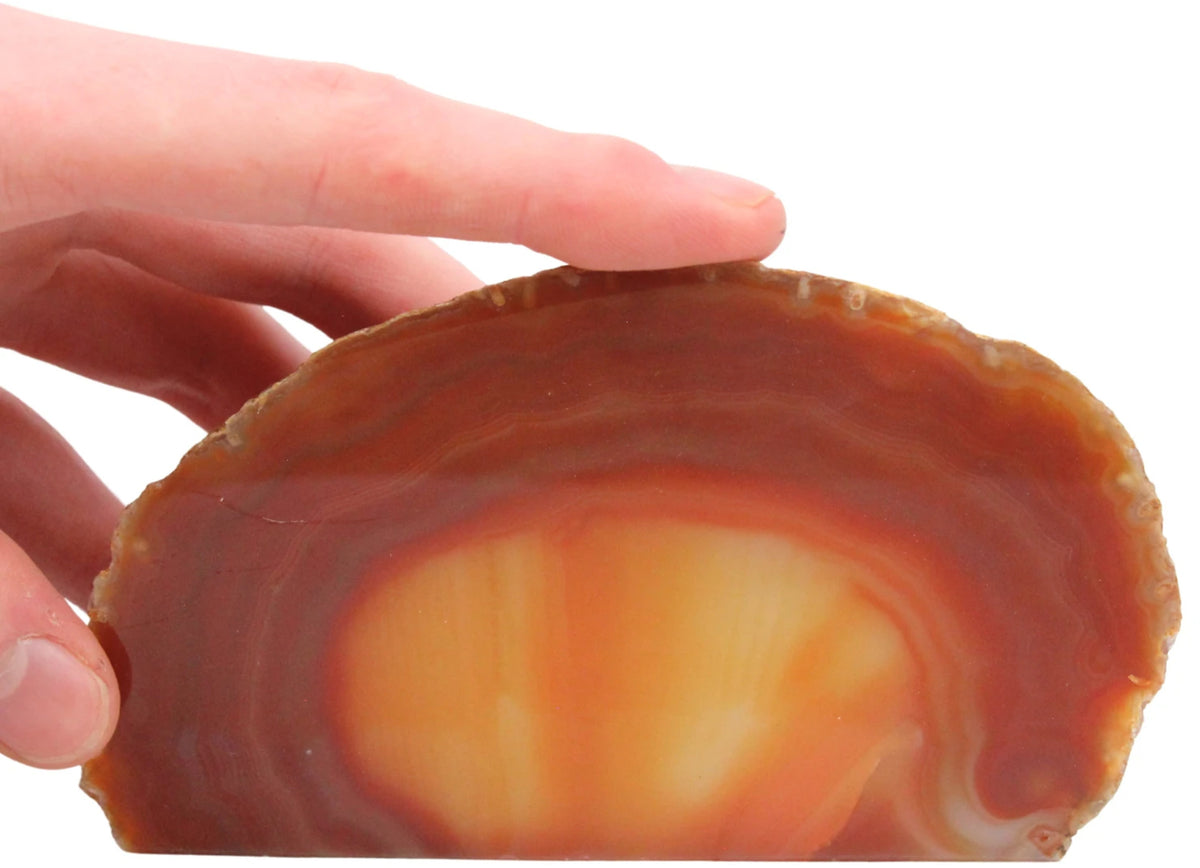 Agat ändstycken, röda färgade, per kg, 5 till 10 cm