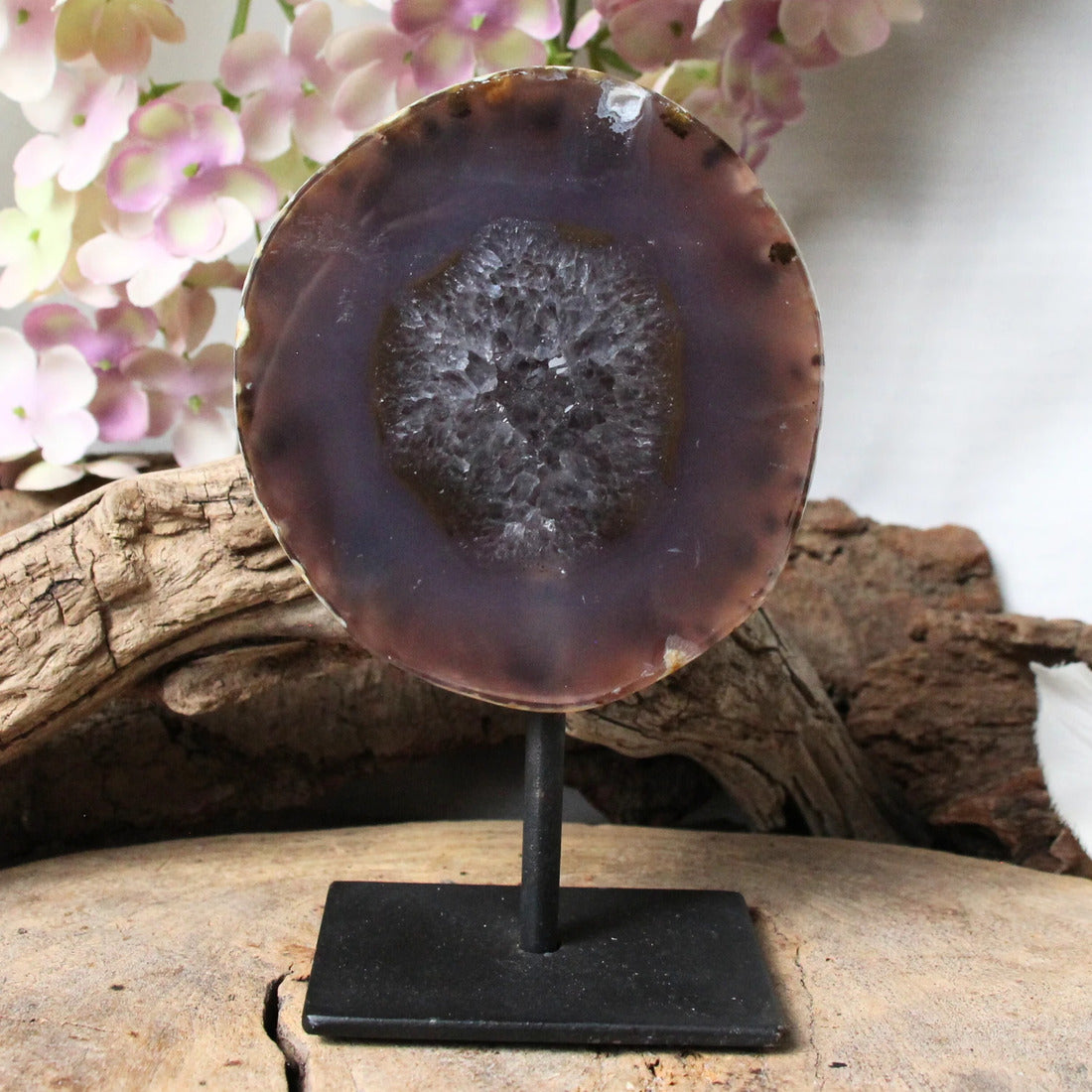 Agat på metallställning, 13,8 cm, 431 g, nr 26