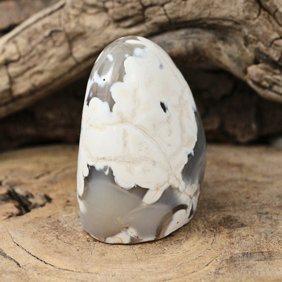 Agat orka skulptur, 7,5 x 4,9 x 6,3 cm, 0,4 kg, nr 21