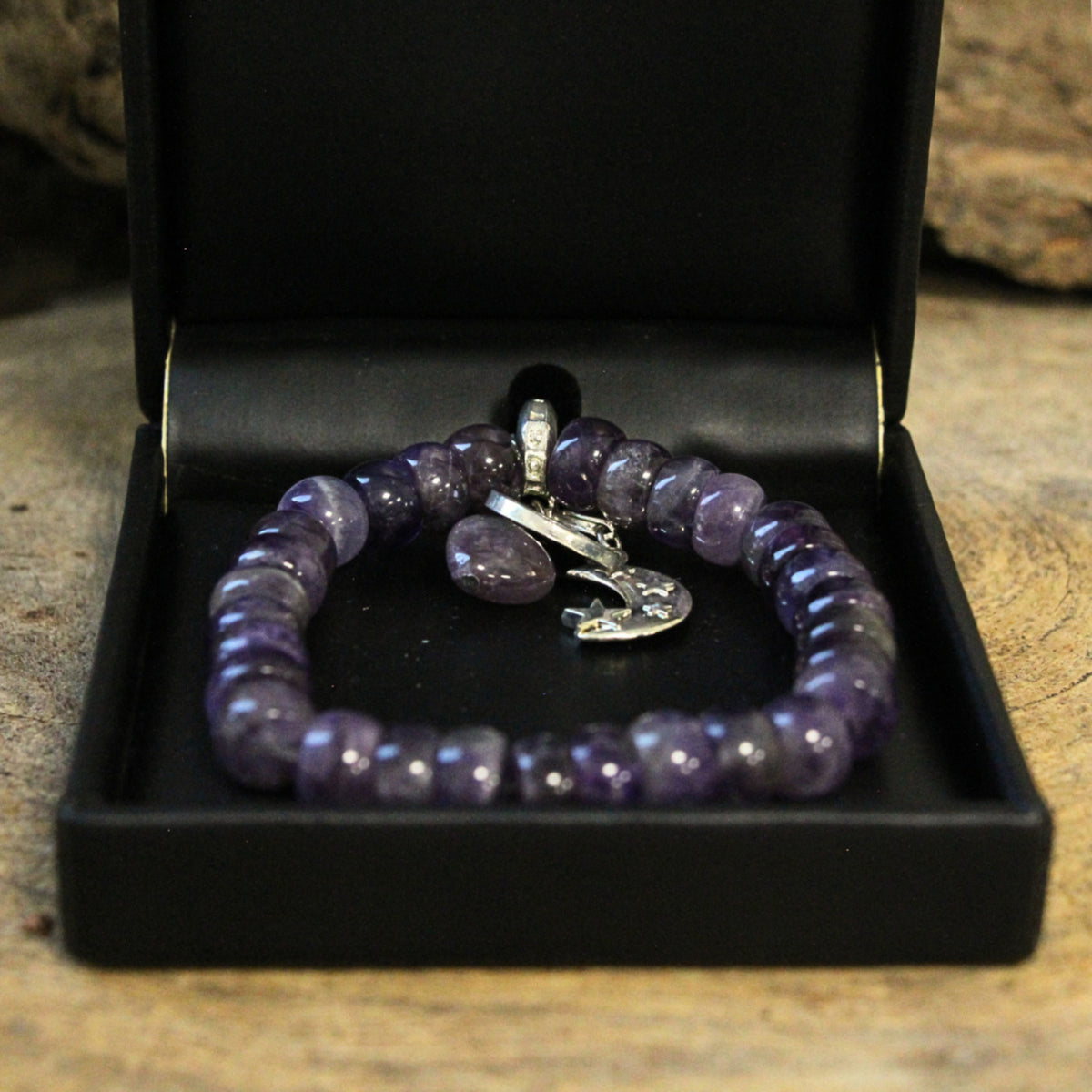 Ametist armband Ruby Mania nr 19, runda pärlor