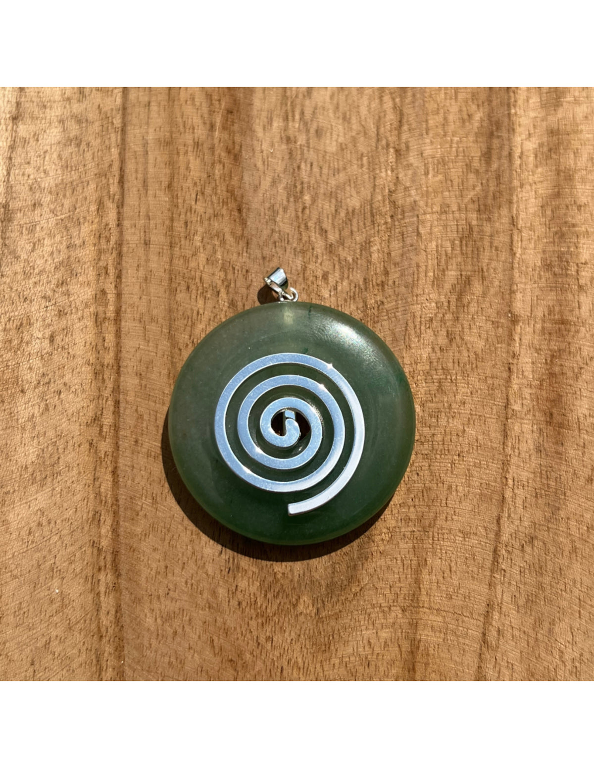 Grön aventurin donut i levensspiral-hänge, 4 cm