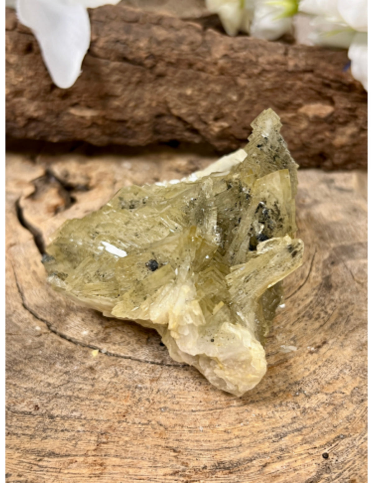 Baryt mineralprov med kalcit och kopparkis, 440 g, nr 5