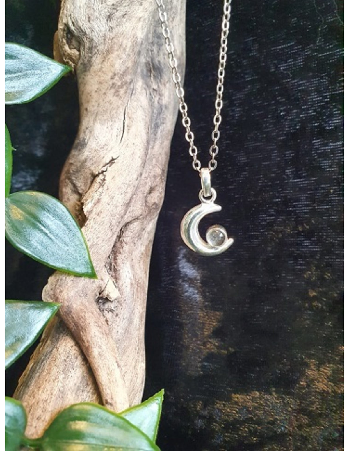 Bergkristall hänge i silver, måne, 2,3 cm