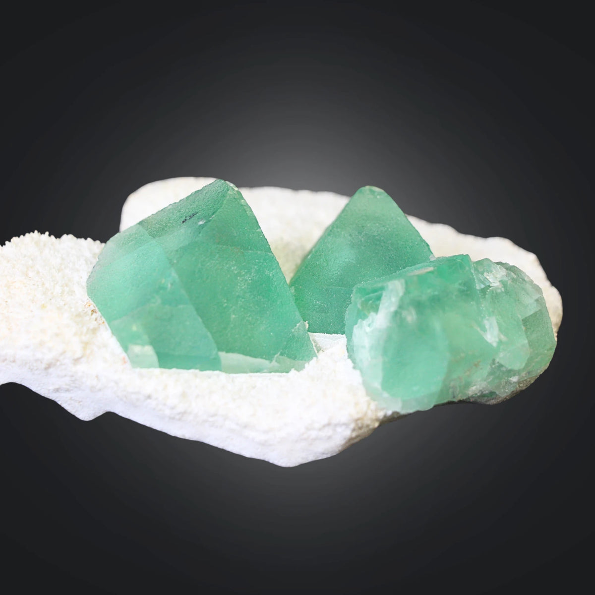 Fluorit oktaeder, blåaktig, 13,8 cm, 470 g, nr 7