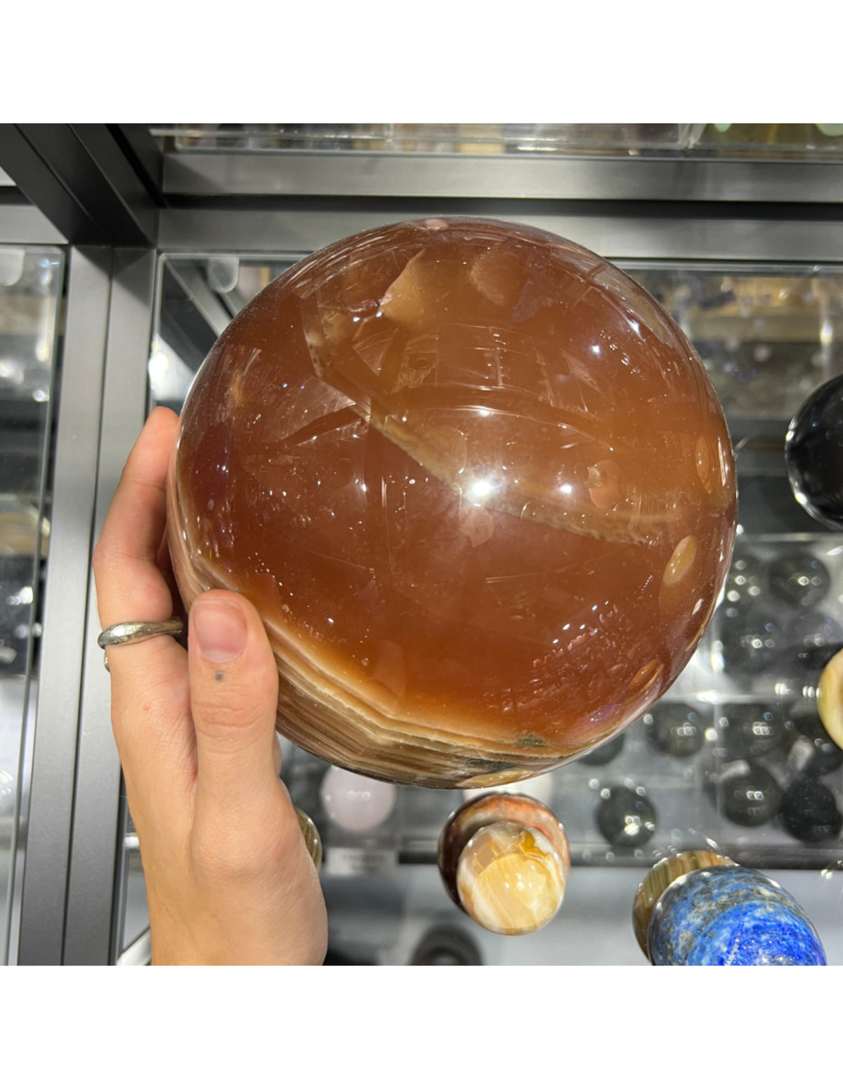 Honungskalcit kula, 16 cm, 6,6 kg, nr 888
