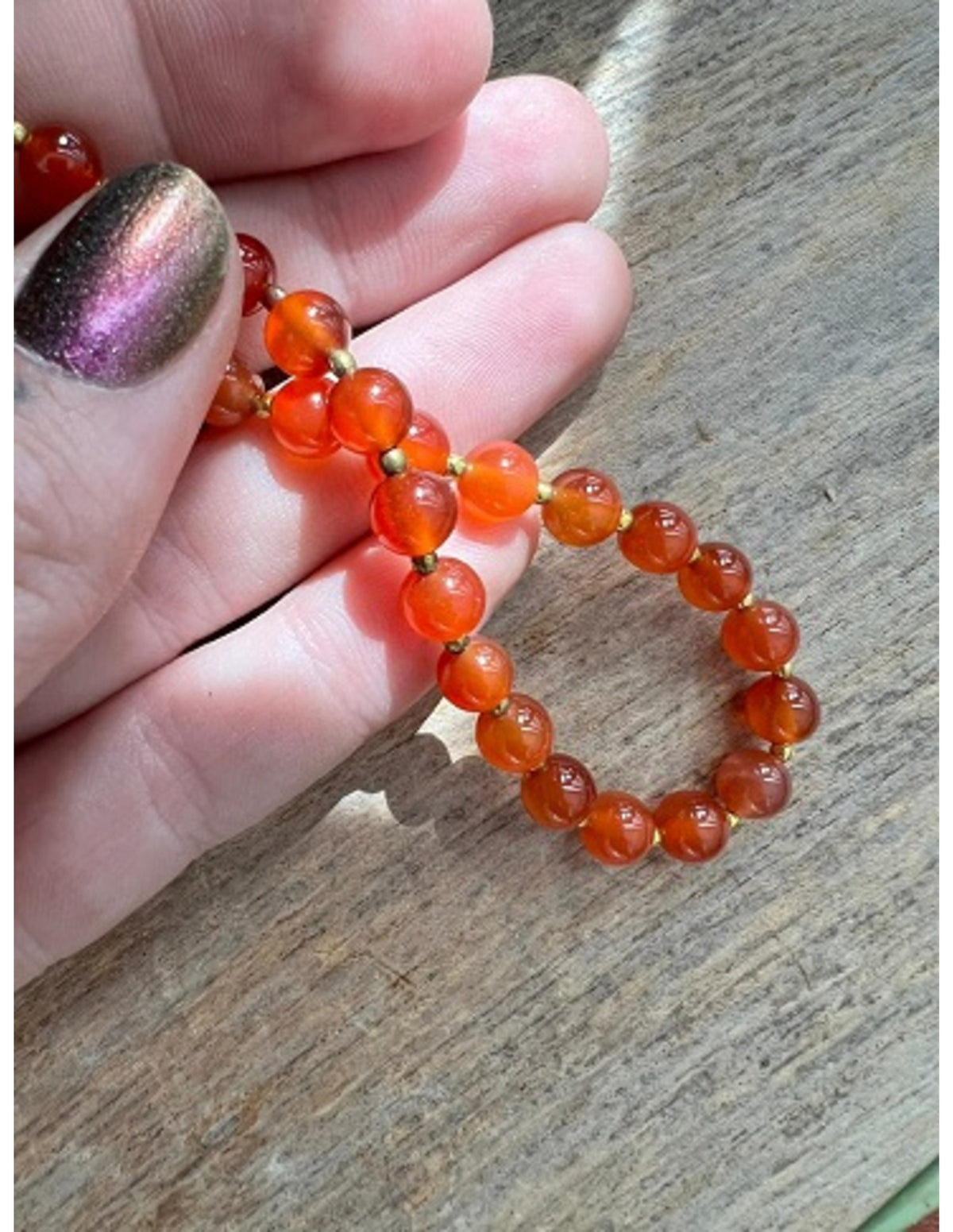 Karneol halsband med svarta glaspärlor, 44 cm, justerbart