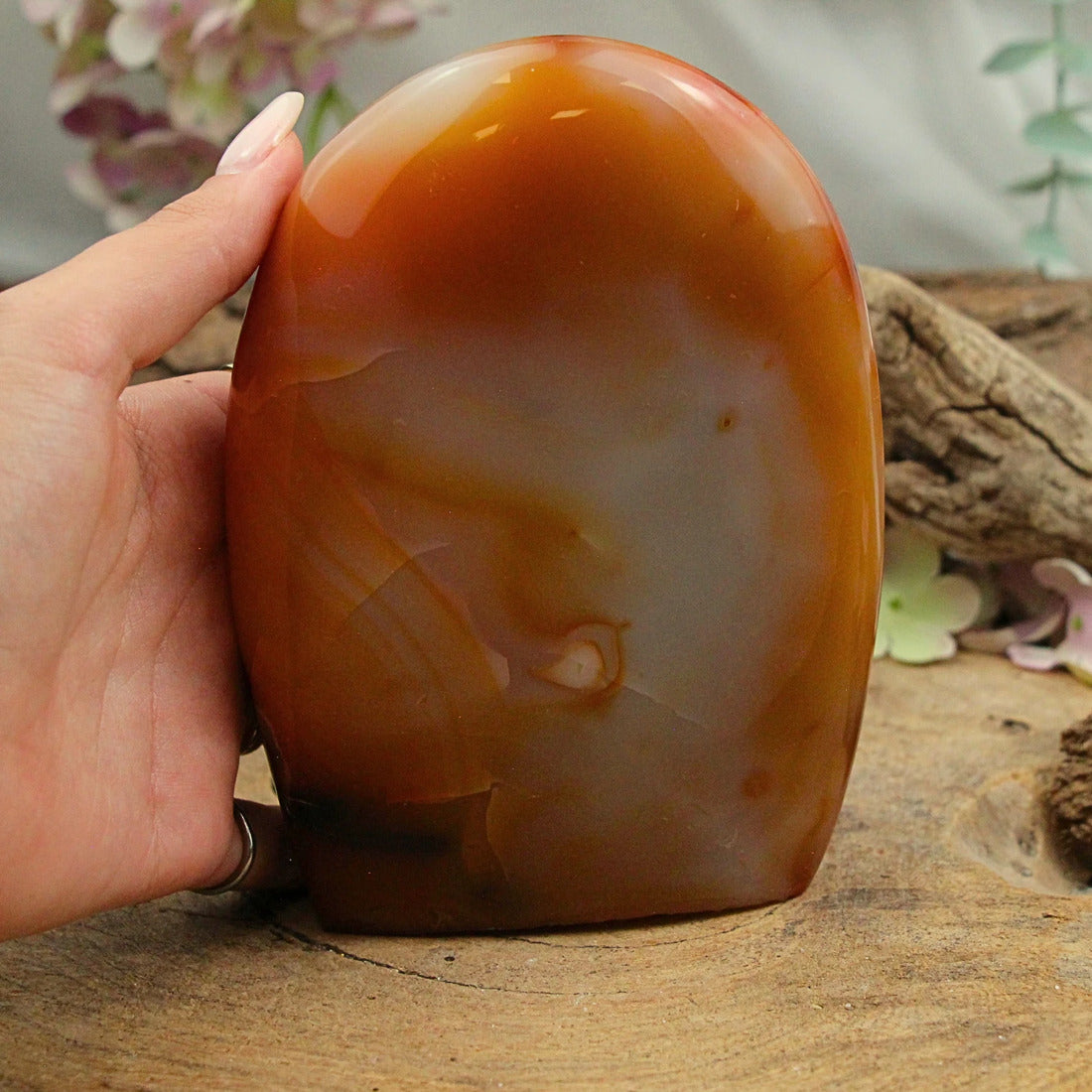 Karneol skulptur, polerad, 14 x 3 x 10 cm, 916 g, nr 35