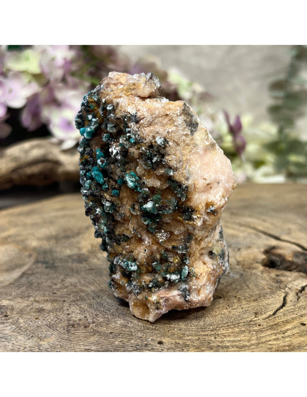 Dolomit med malakit och selenit, mineralprov, 8,5 cm, nr 05