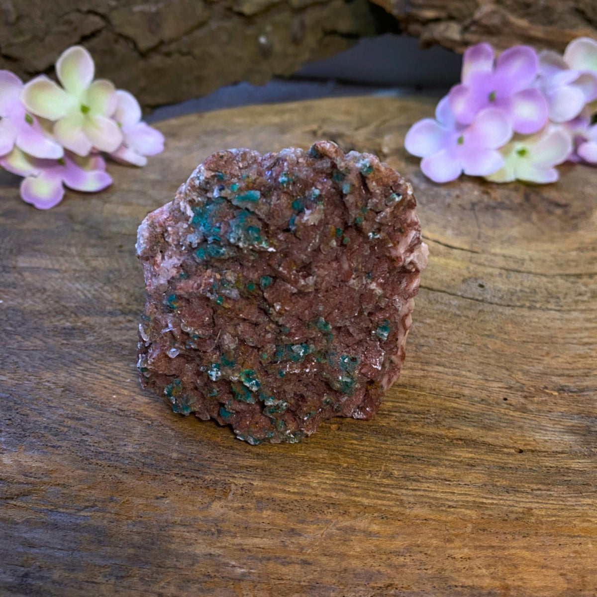 Dolomit med malakit och selenit, mineralprov, 5,5 cm, nr 06