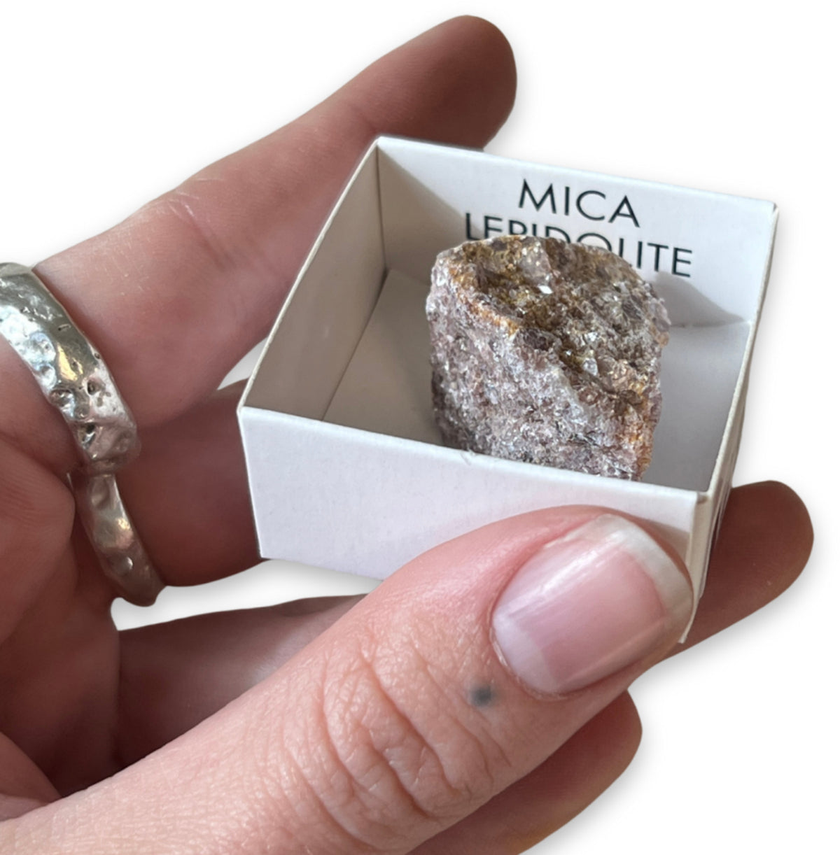Lepidolit med glimmer i ask, små bitar, 4 x 4 cm