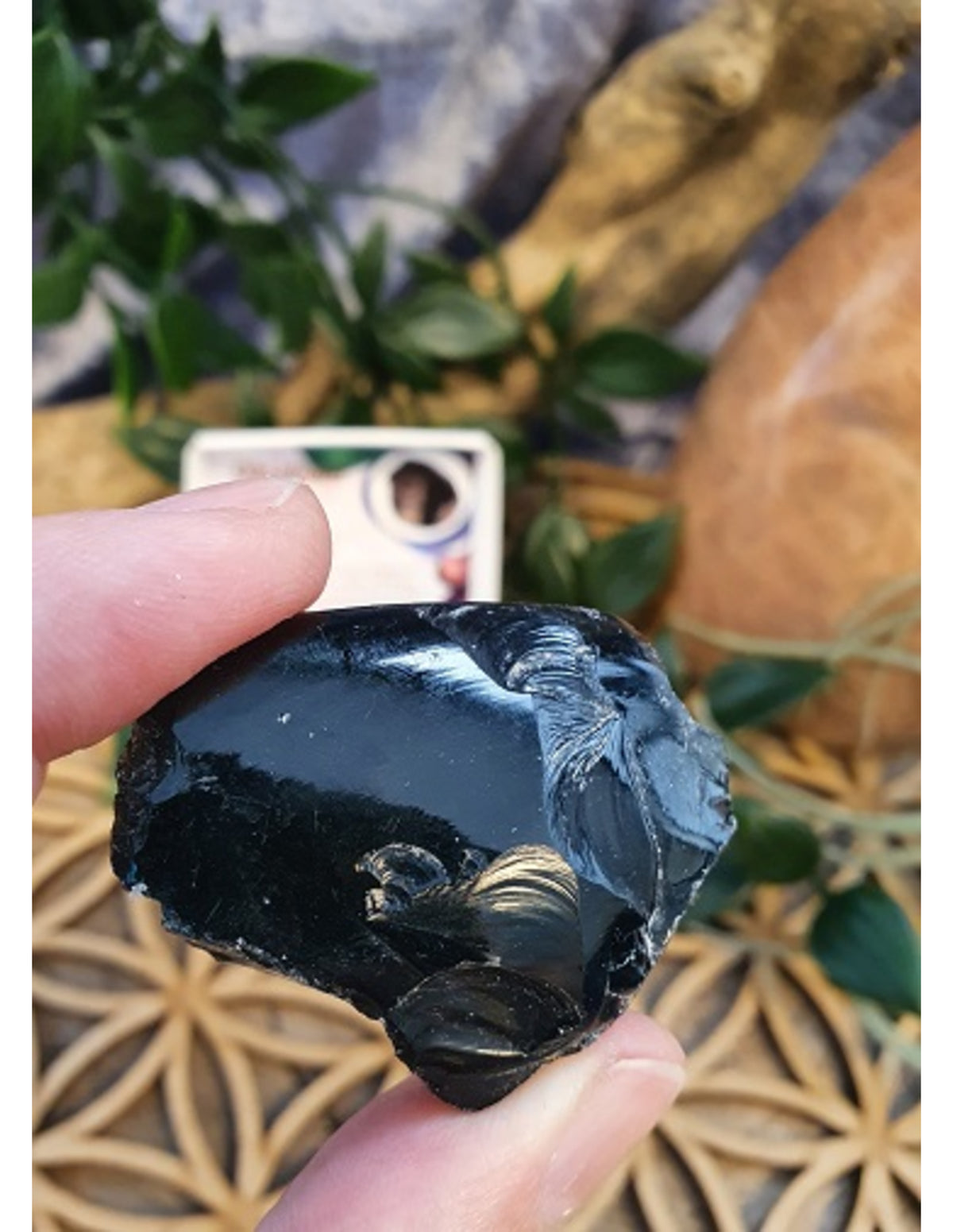 Obsidian rå sten i ask, svart, ca 4 cm