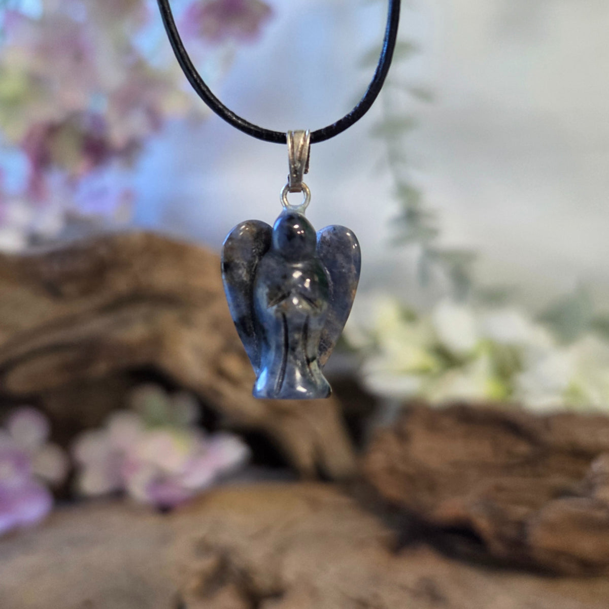 Sodalit ängel hänge, 20 mm hög