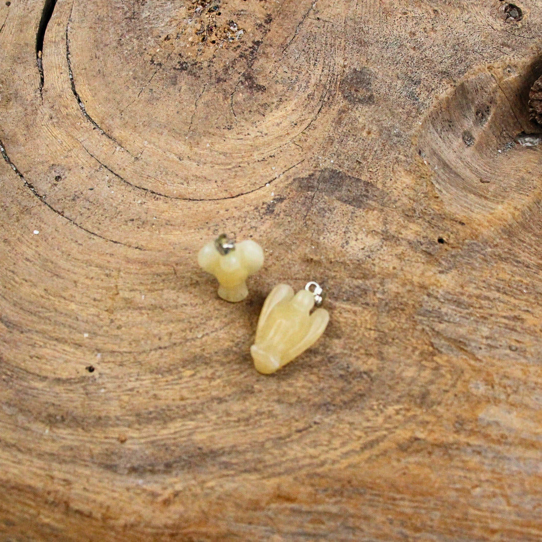 Kalcit ängelhänge, gul, 2 cm