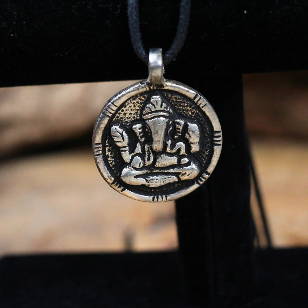 Ganesha hänge i metall, silverfärgat, 3 cm