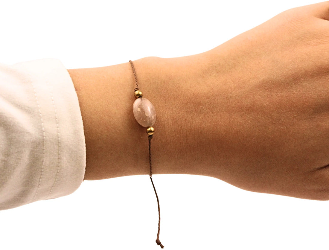 Solsten armband, augustis födelsesten, justerbart