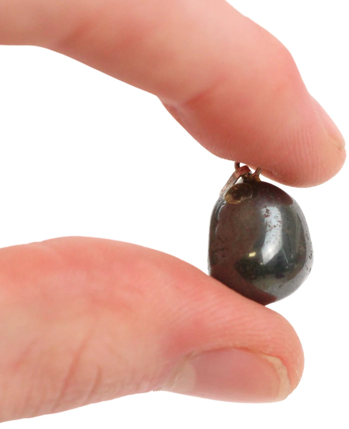 Hematit hänge, borrad kub, 1,6 cm