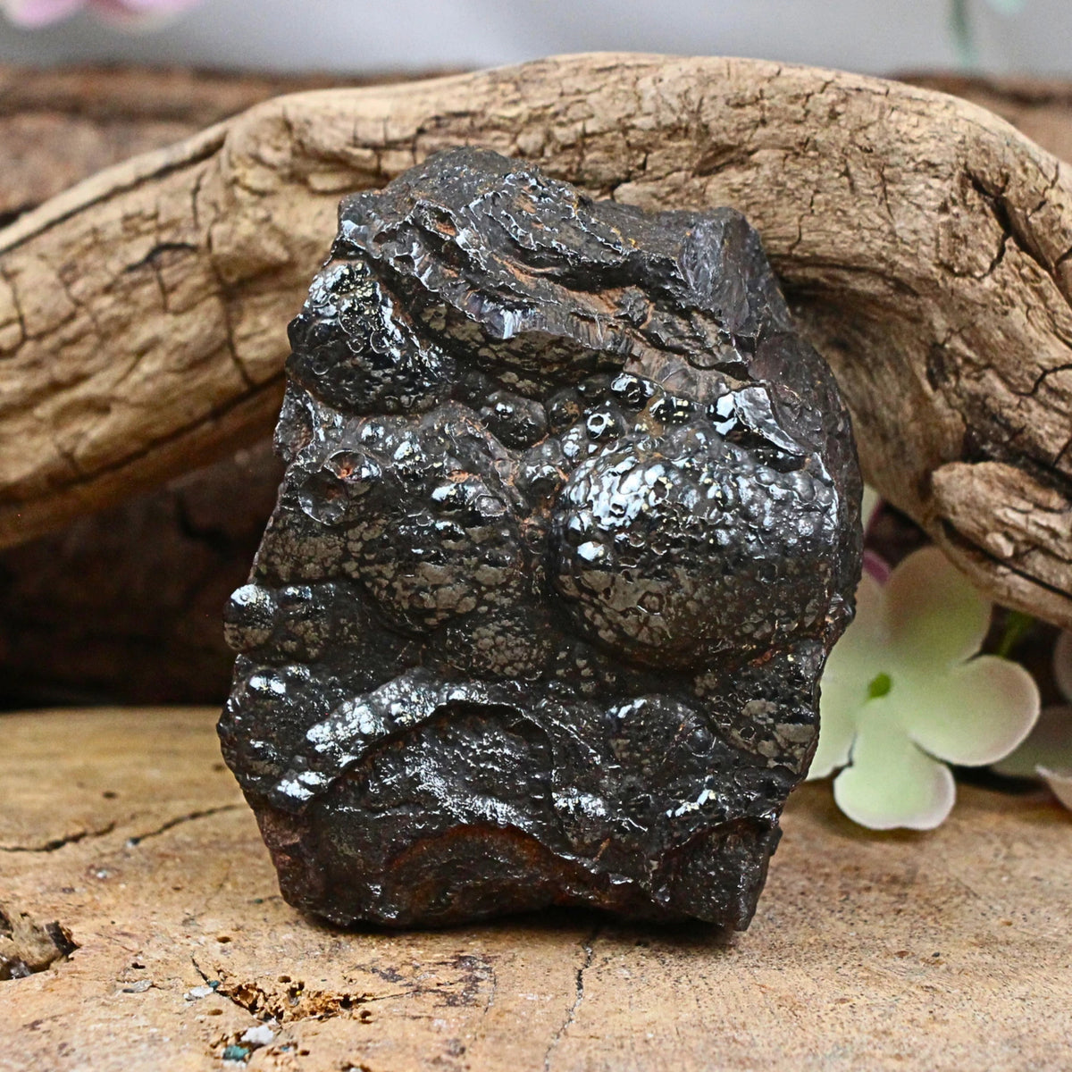 Hematit rå bit, 8 x 3,5 x 6,5 cm, nr 12 (417 g)