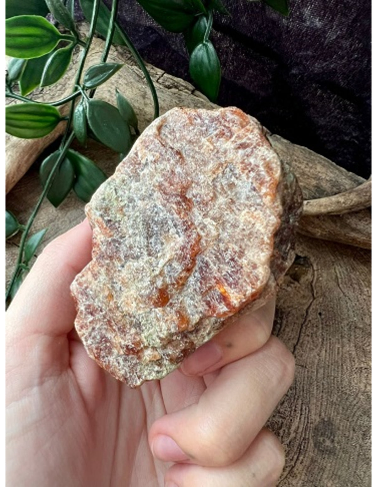 Hessonit rå kristall, orange, 7 x 5,5 x 4,5 cm, 305 g, nr 1