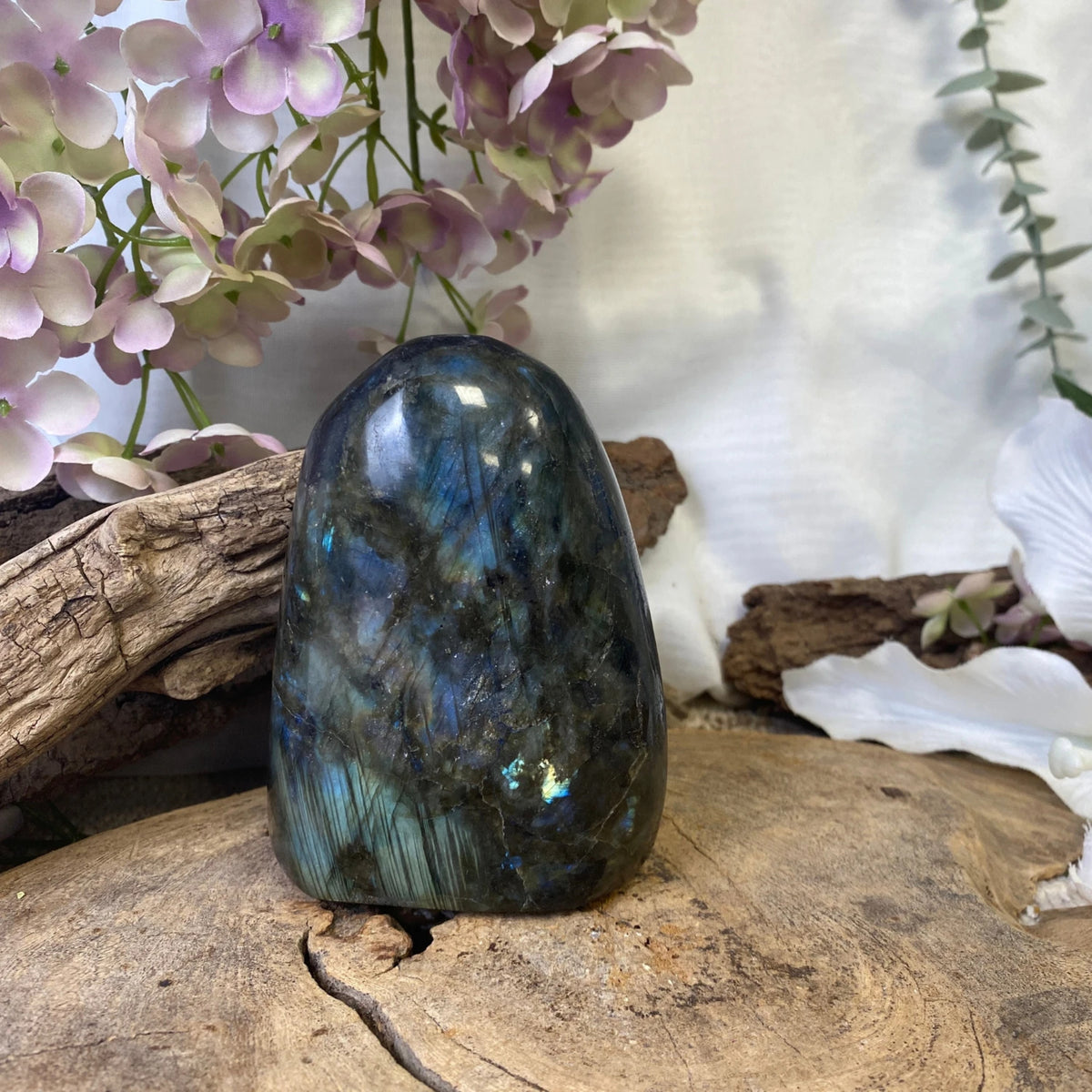 Labradorit skulptur, liten, 10,5 cm, nr 08