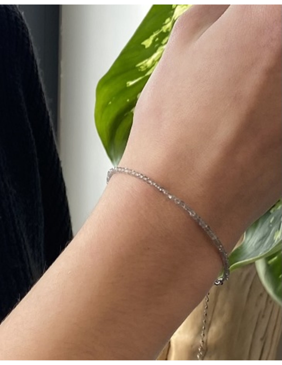 Labradorit halsband, 2 mm fasettslipade pärlor, 44 cm