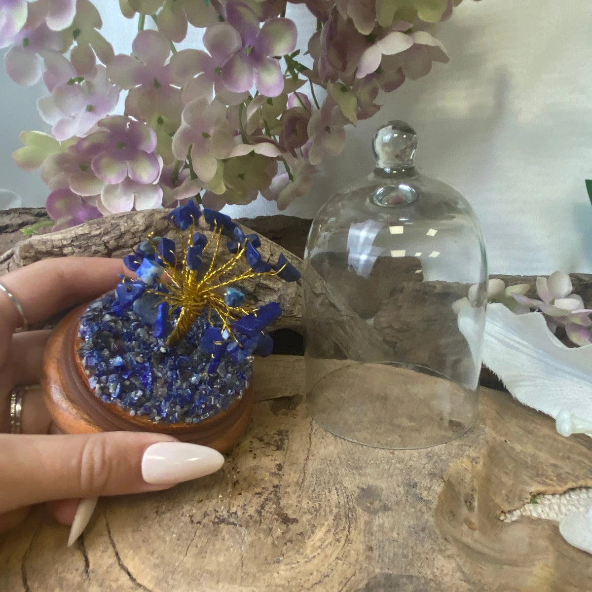 Lapis lazuli träd under glaskupa, 12,6 cm