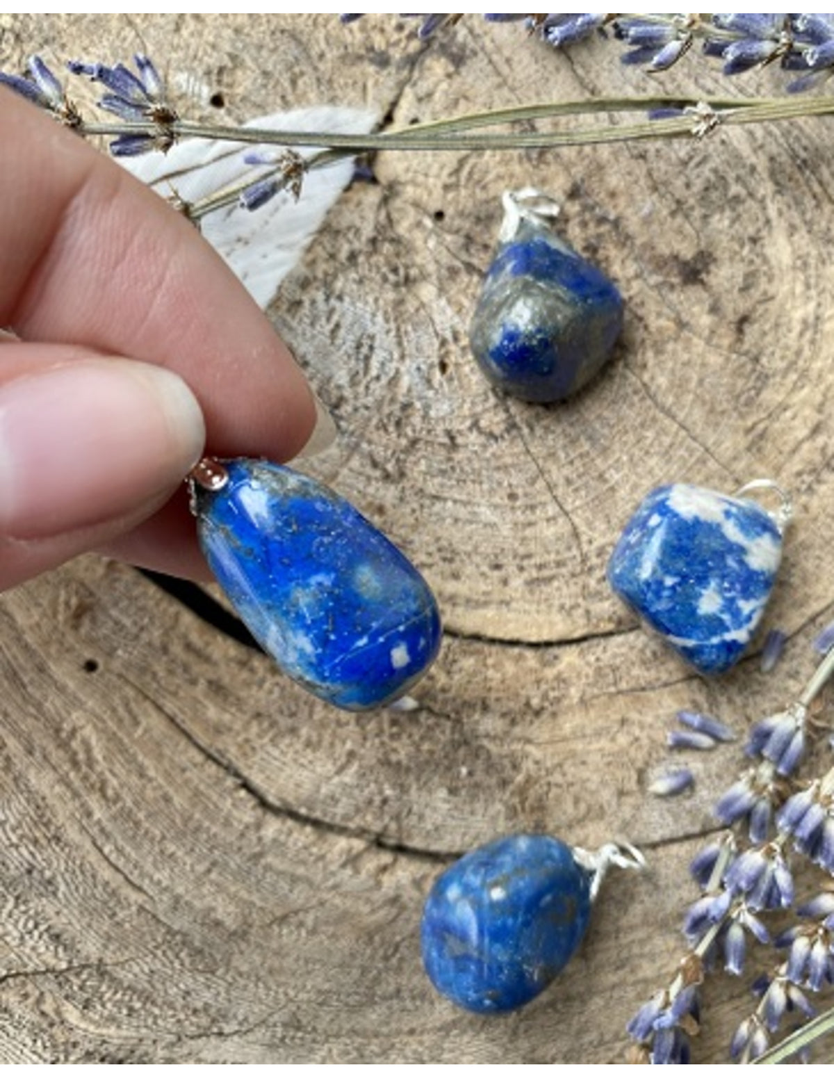 Lapis lazuli hänge, 1 till 2 cm