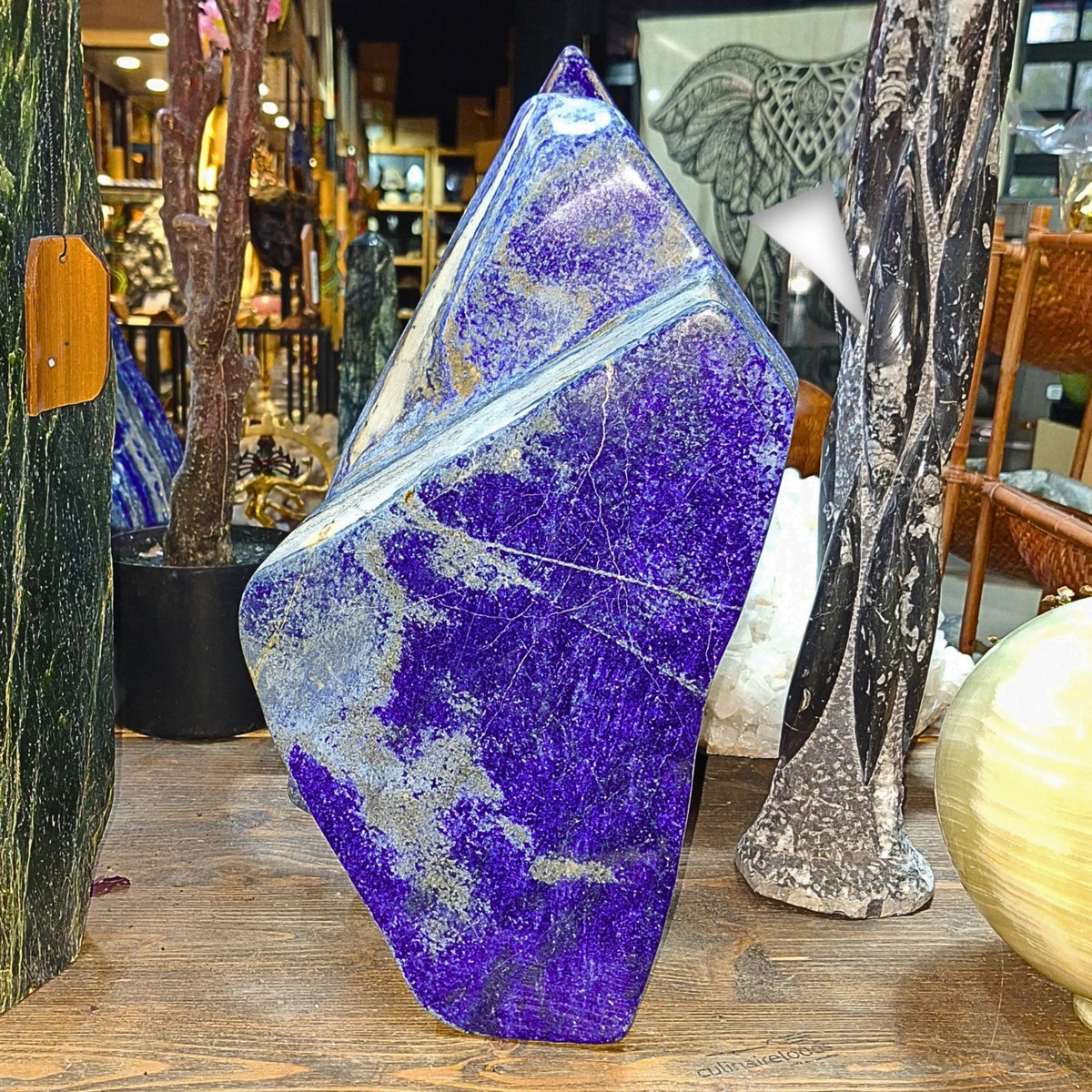 Lapis lazuli skulptur, 47 cm, nr 83