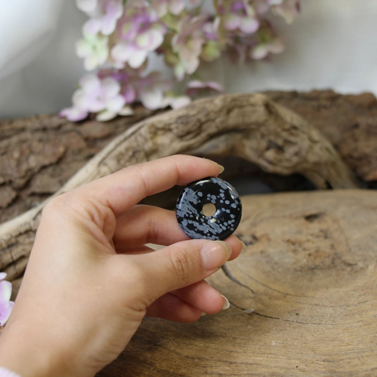 Obsidian donut, snöflinga, 30 mm, 20 g