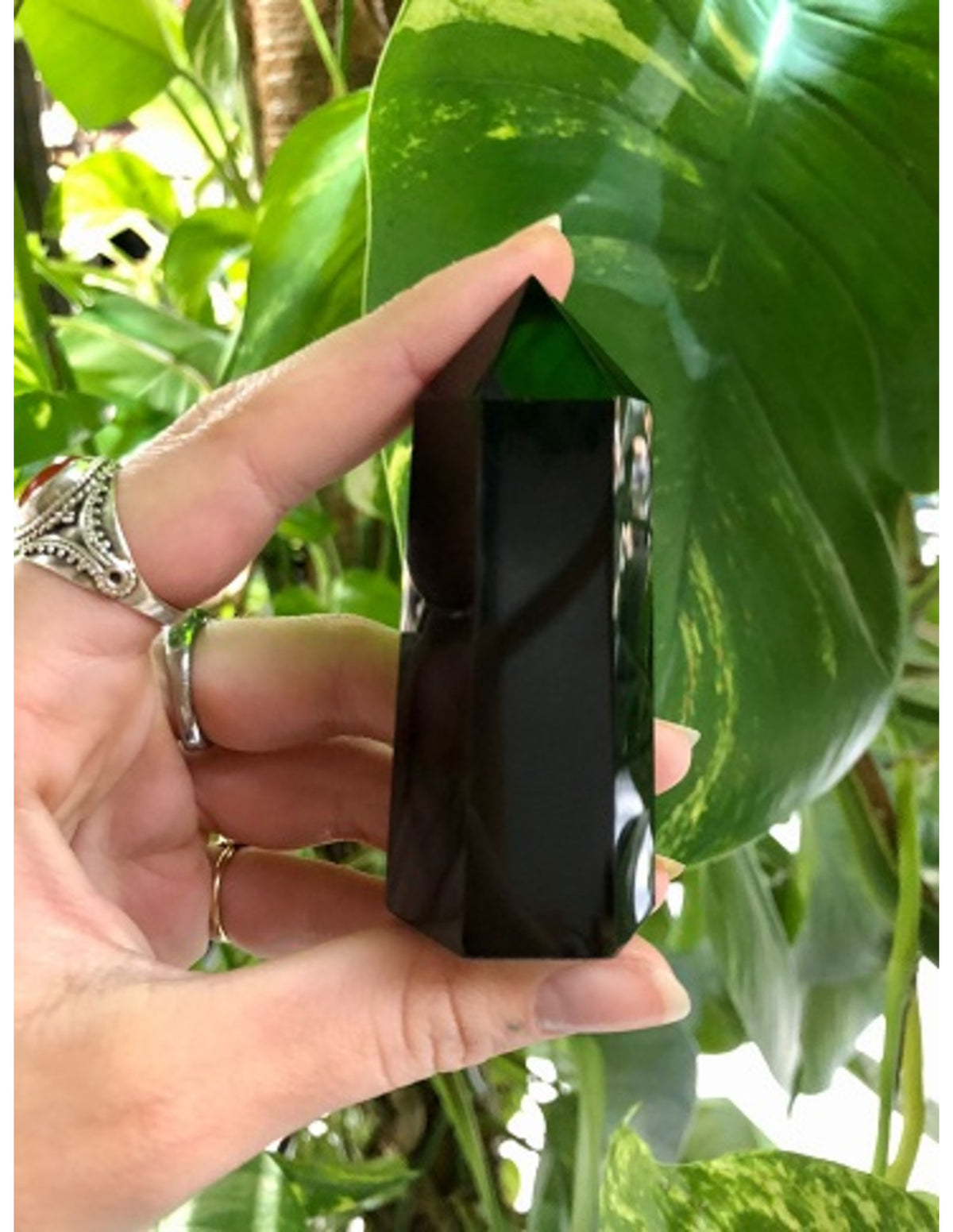 Obsidian spets, svart, 7 till 8 cm, 100 till 125 g