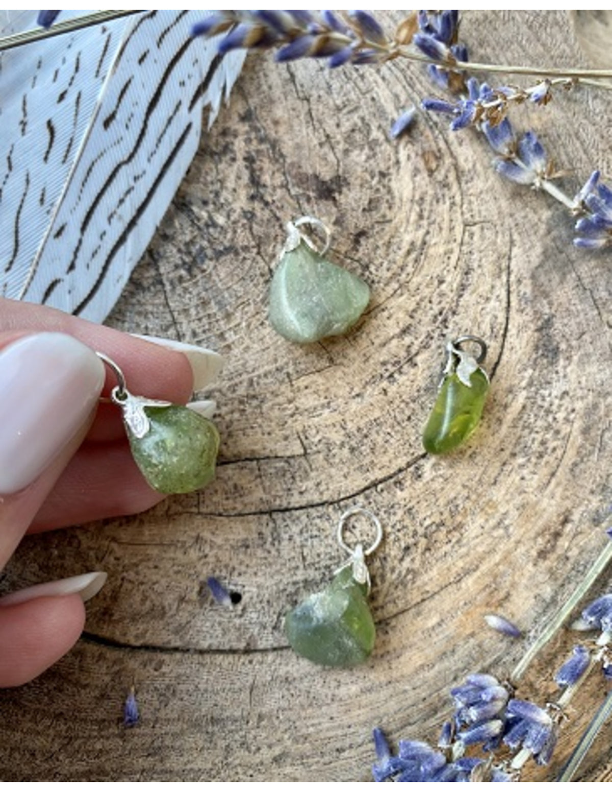 Peridot hänge, fasettslipad sten, 1 till 2 cm