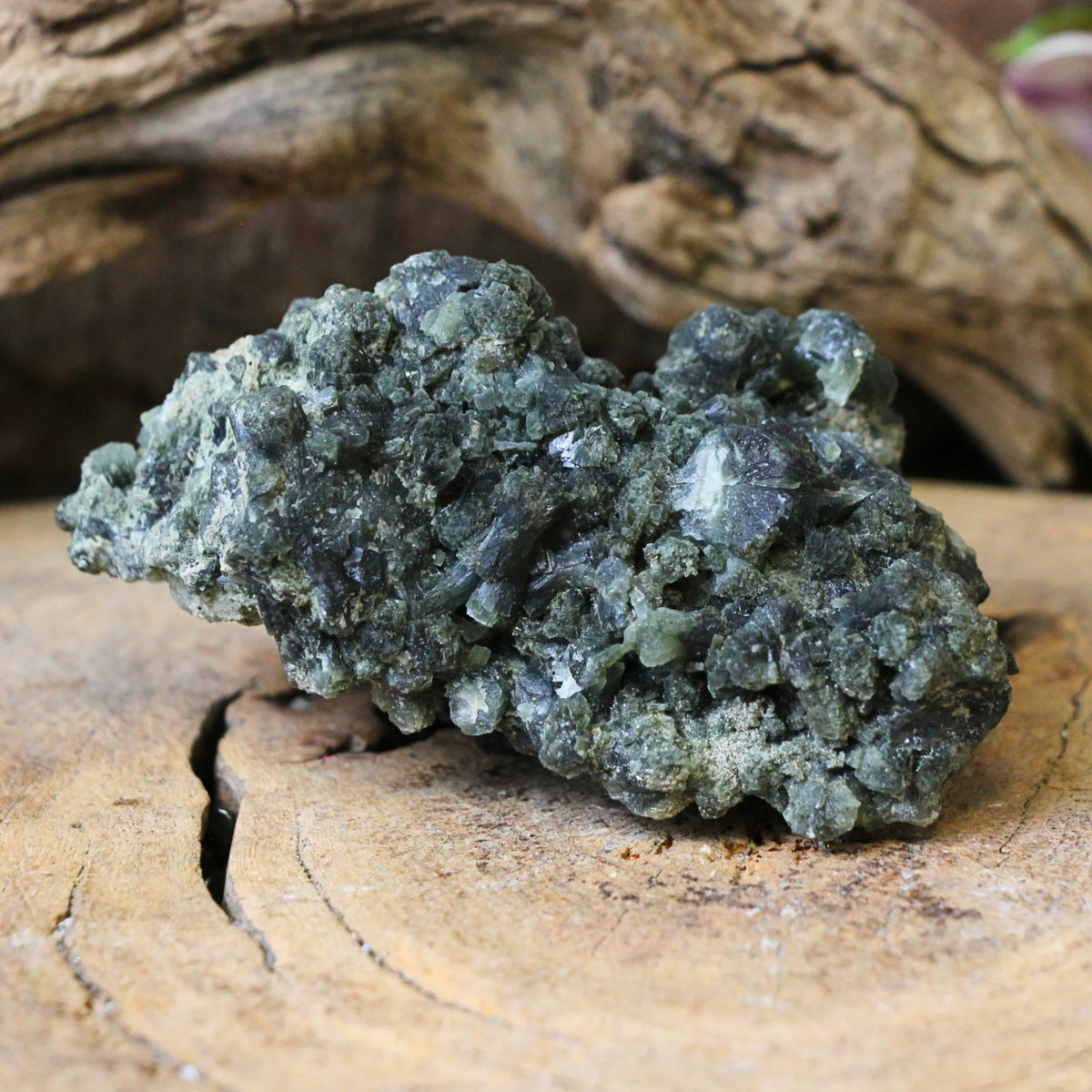 Prehnit druvkristall, rå, nr 18, 9,1 cm