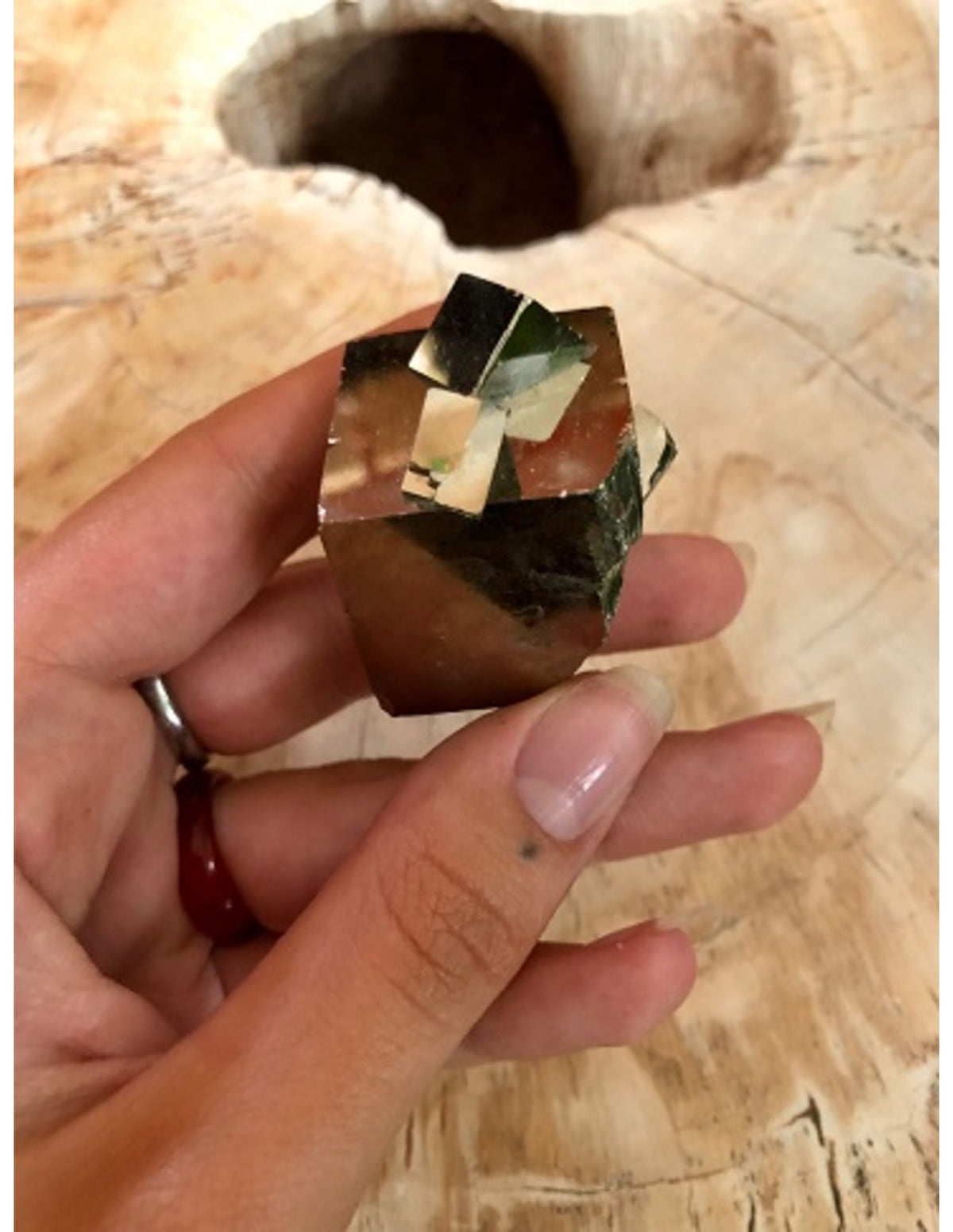 Pyrit kub, rå, A-kvalitet, 3 till 4 cm
