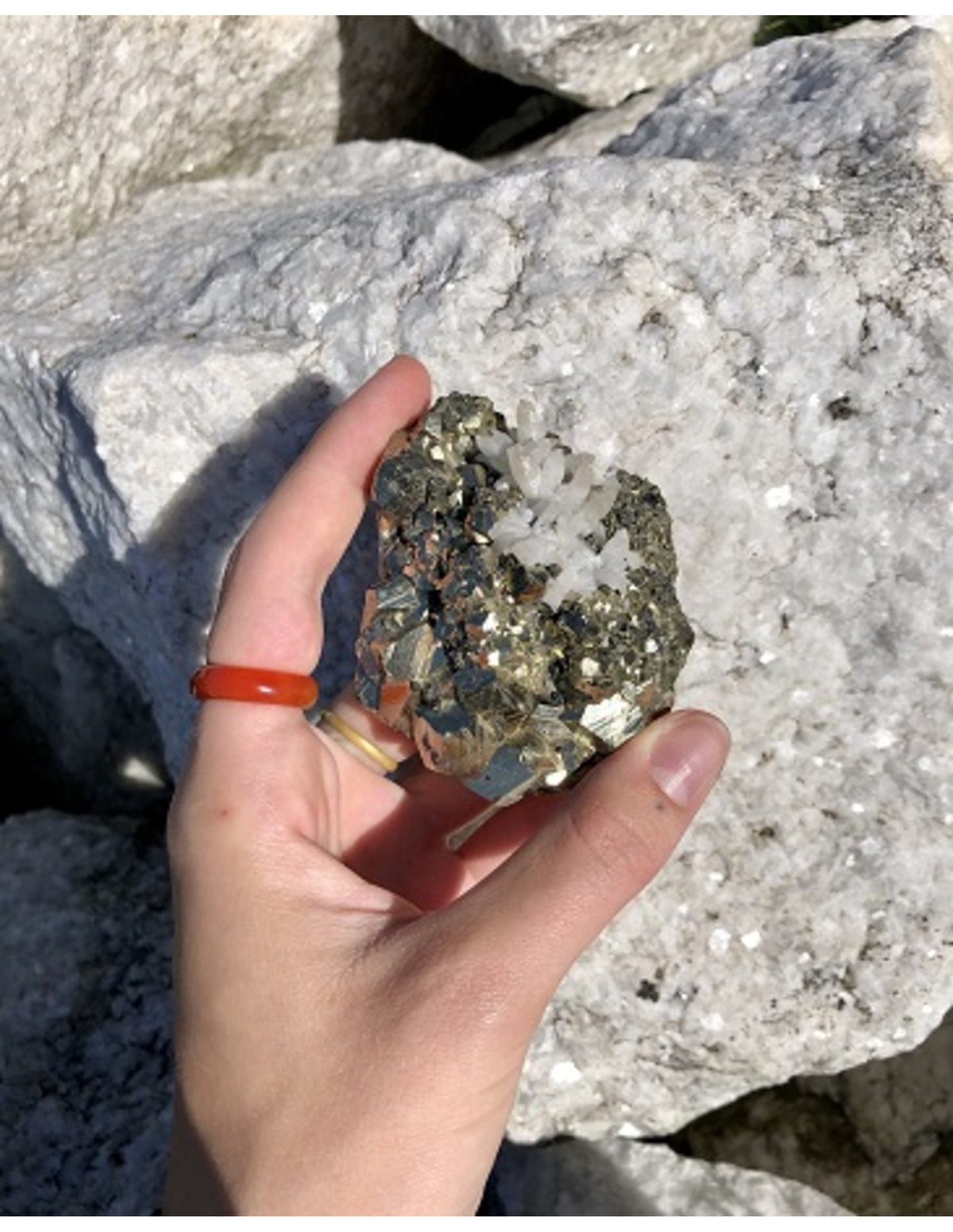Pyrit med kvarts, rå, AA-kvalitet, 351 g, nr 9